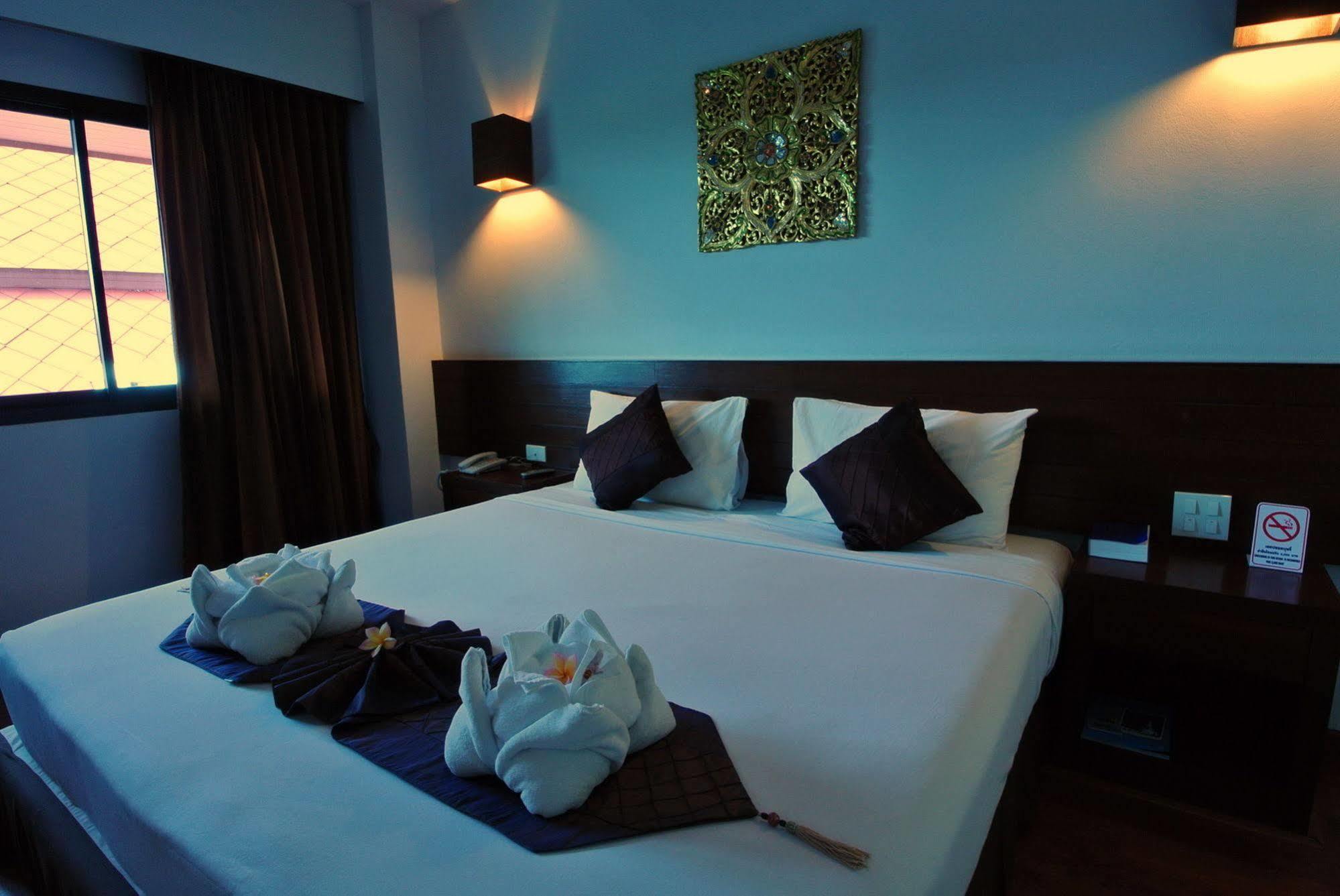 Ligor City Hotel Накхонситхаммарат Экстерьер фото